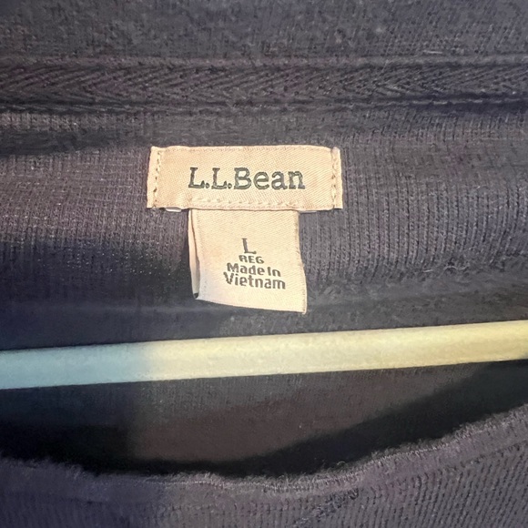 L.l. Bean longsleeve top - Picture 3 of 3